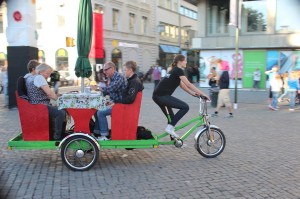 MOVEBYBiKE Malmö rullande cafébord